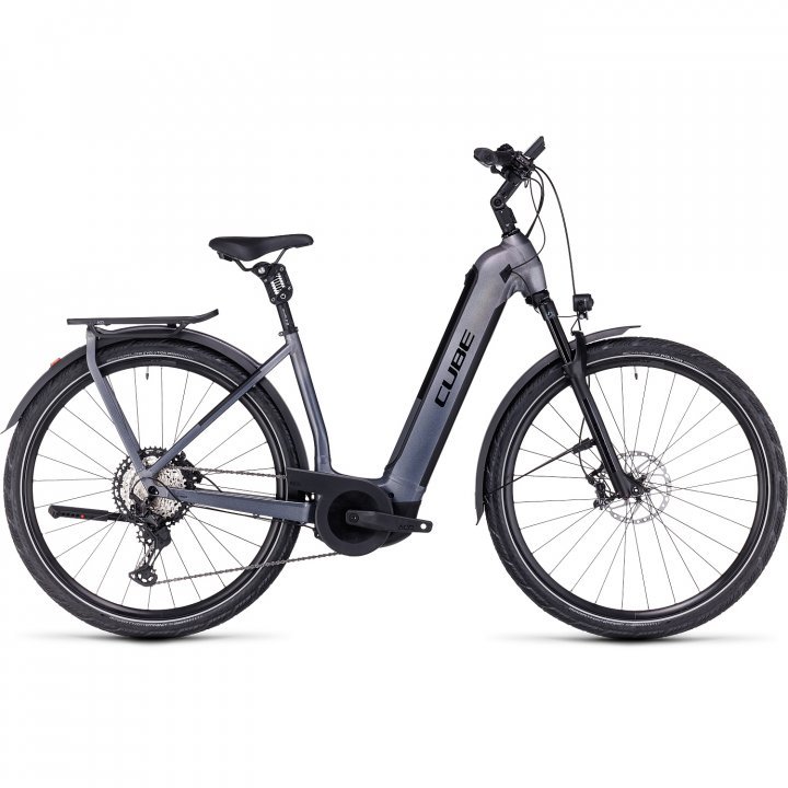 kathmandu-hybrid-slt-easy-entry-prizmsilver-grey-1378608.jpg CUBE KATHMANDU HYBRID SLT 750 – Bild 1